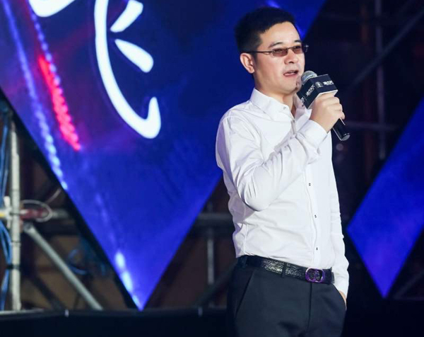 純購創(chuàng)始人薛鵬飛在第四屆社群團(tuán)購大會雙向?qū)油硌缟系陌l(fā)言