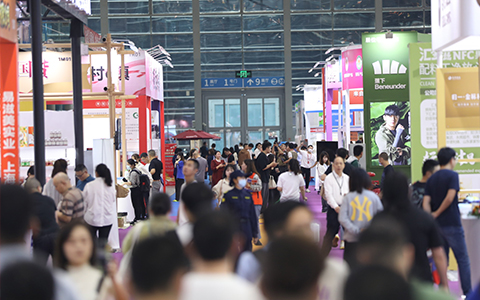 2023深圳全國團長選品會今日開展！現場氛圍十分火爆！