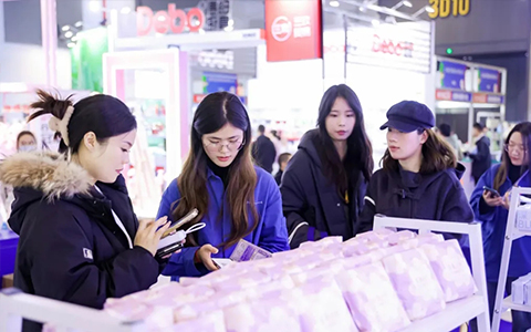 ��(l��i)�������煢�ӵ�22�÷��c(di��n)��(hu��)��2024����˽��F(tu��n)�L(zh��ng)���(hu��)��ķ���