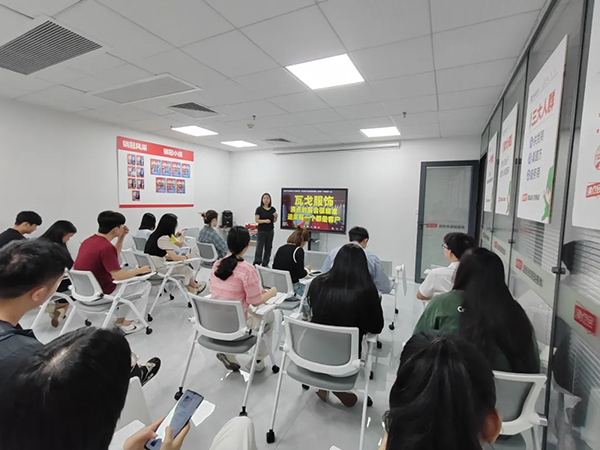 ë����˾�߸��˽��С�׵��ɶ�˽��F�L�����ȫ��˾�l؛�l����������������ʲô��