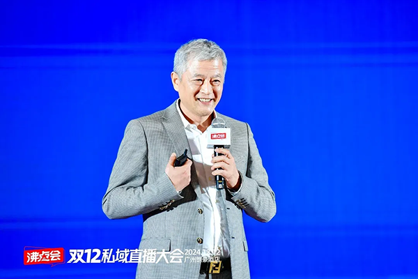 �V��˽��ֱ������������x��˽��ֱ���߷�Փ���Ϸ�������ν���˽��ֱ��֮��